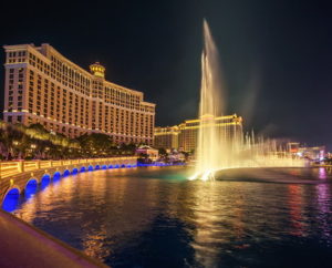 bellagio casino famous fountains and music