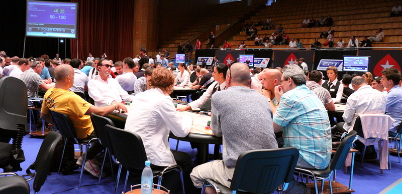 live poker tour event